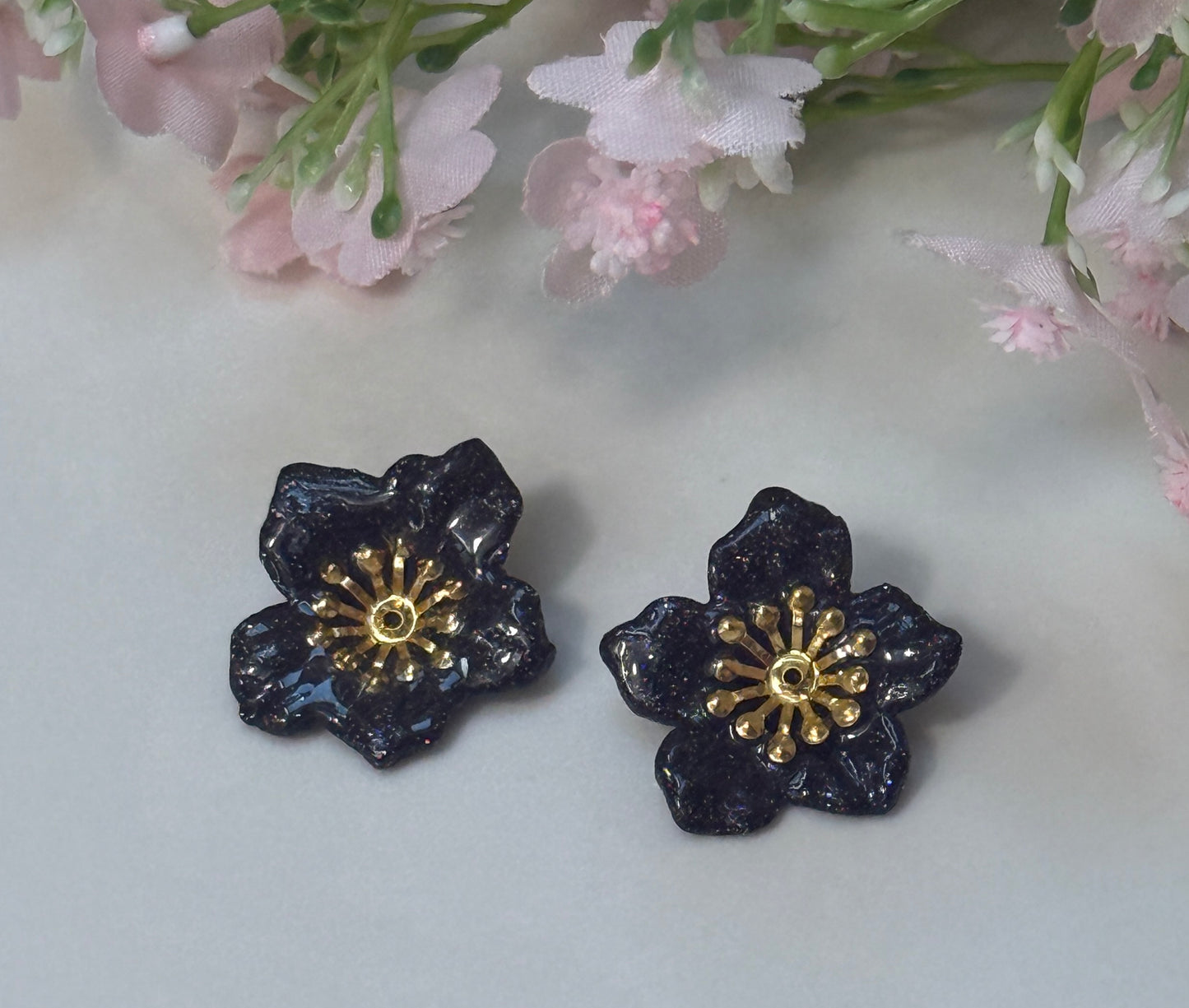 Puce d'oreille fleur