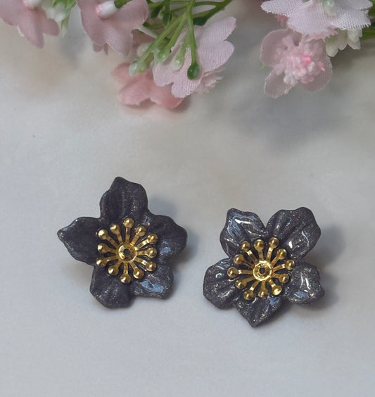 Puce d'oreille fleur