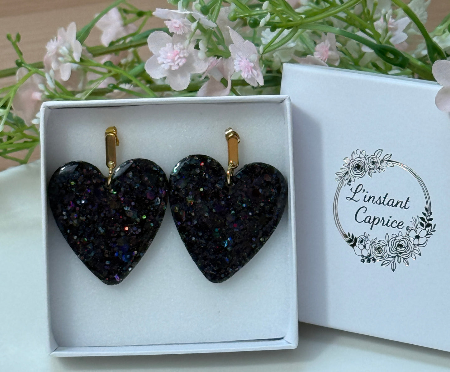 Boucle Maxi Coeur Résine et Paillette