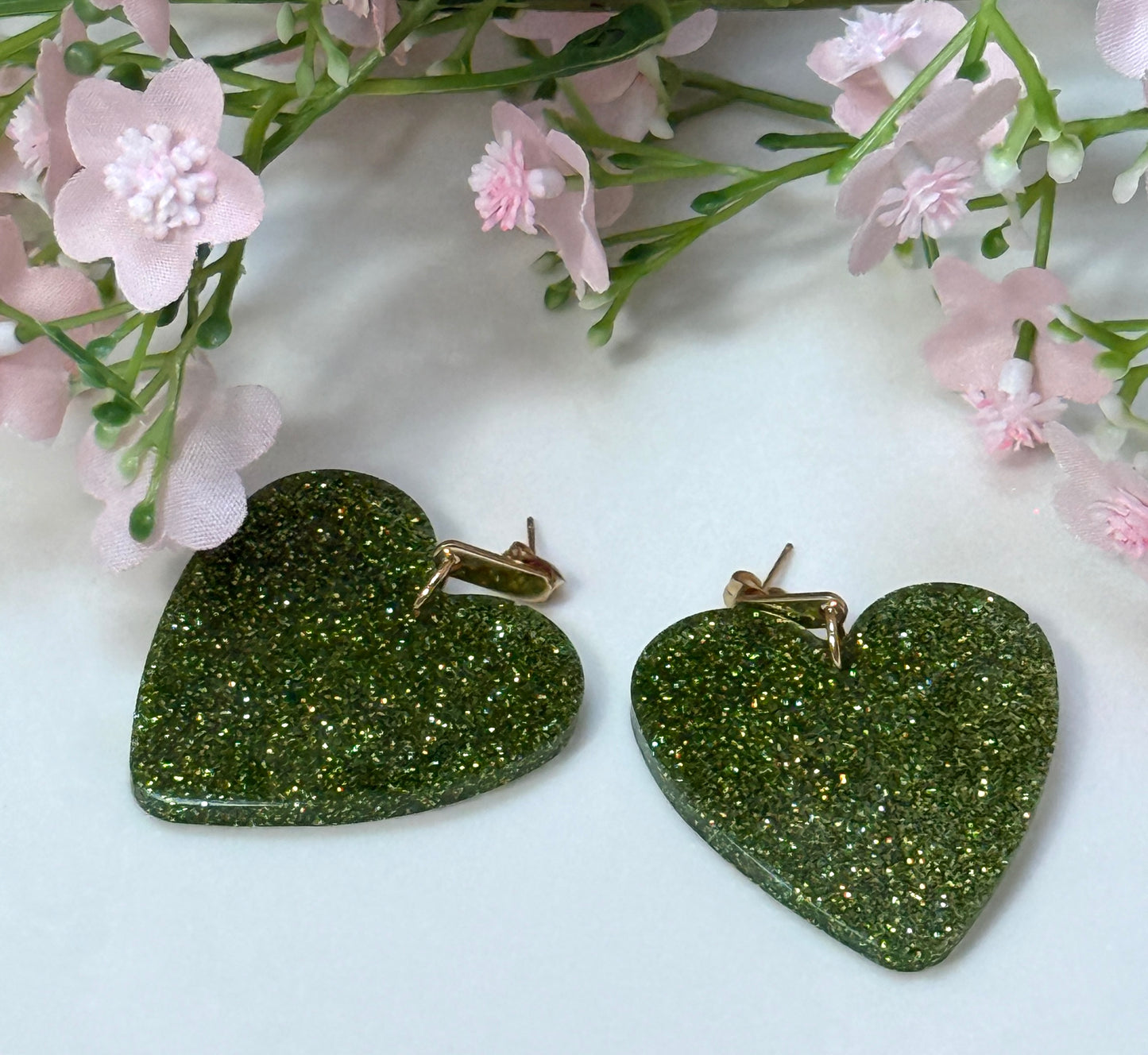 Boucle Maxi Coeur Résine et Paillette