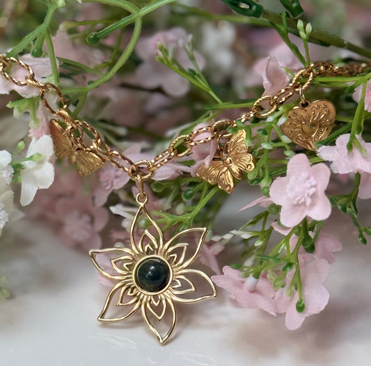 Collier Eve