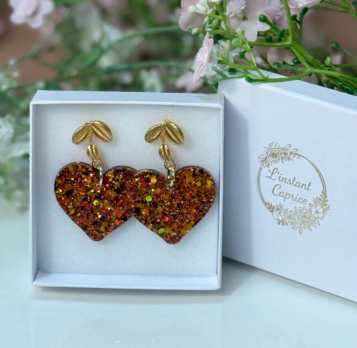 Boucle Maxi Coeur Résine et Paillette