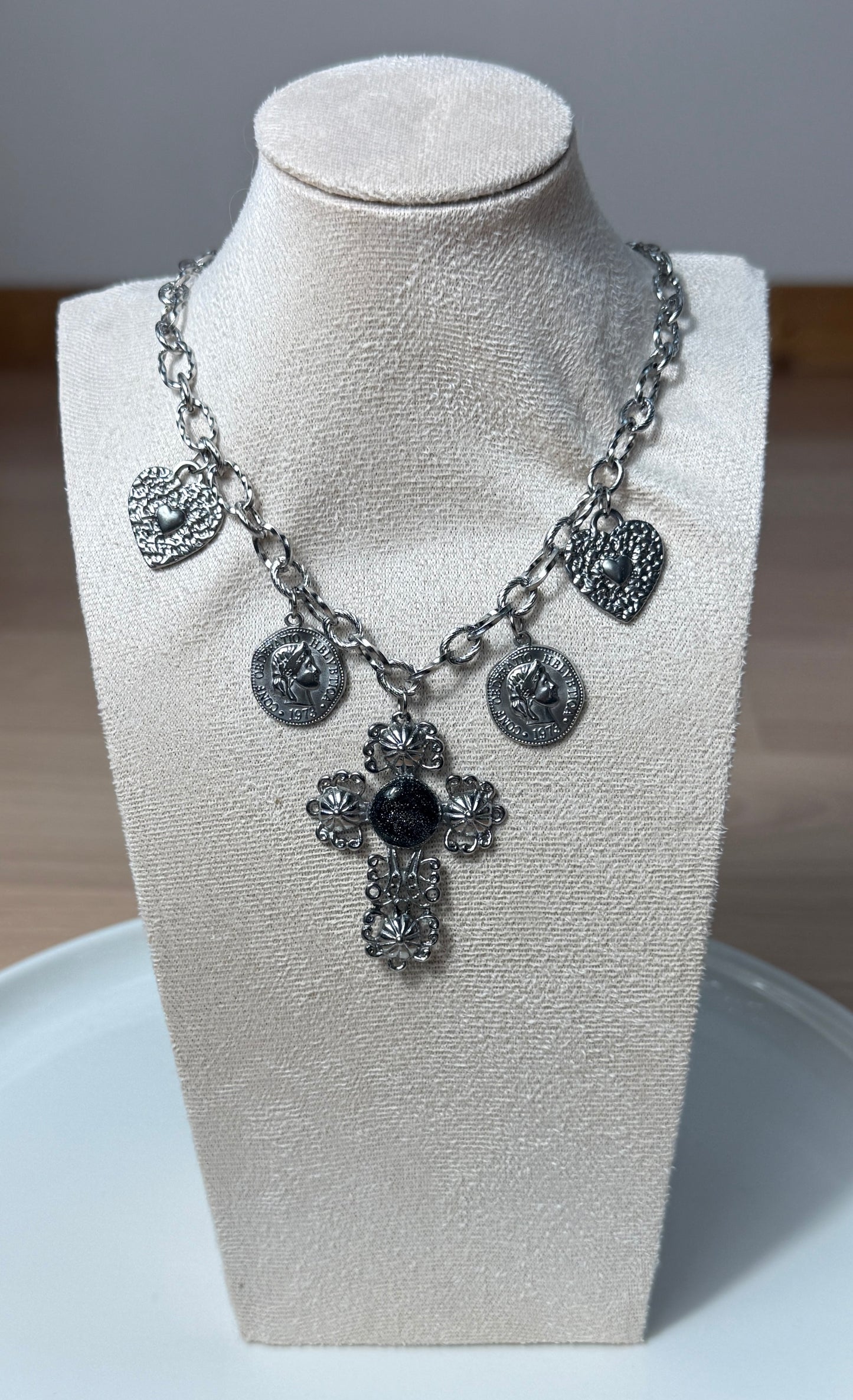 Collier Eve